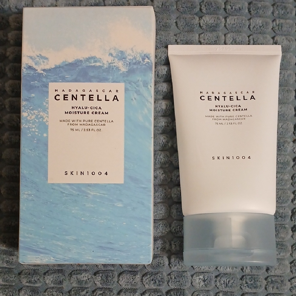 Skin 1004 Madagascar Centella Hyalu-cica Moisture Korean Skin Care Cream